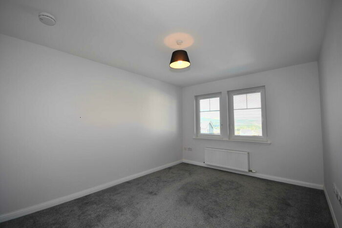 2 Bedroom Flat To Rent In Rothes Place, Slackbuie, Inverness, IV2