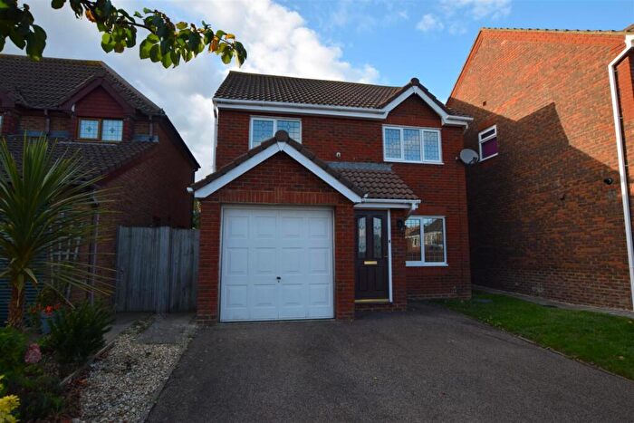 3 Bedroom Detached House To Rent In Beaulieu Drive, Stone Cross, BN24