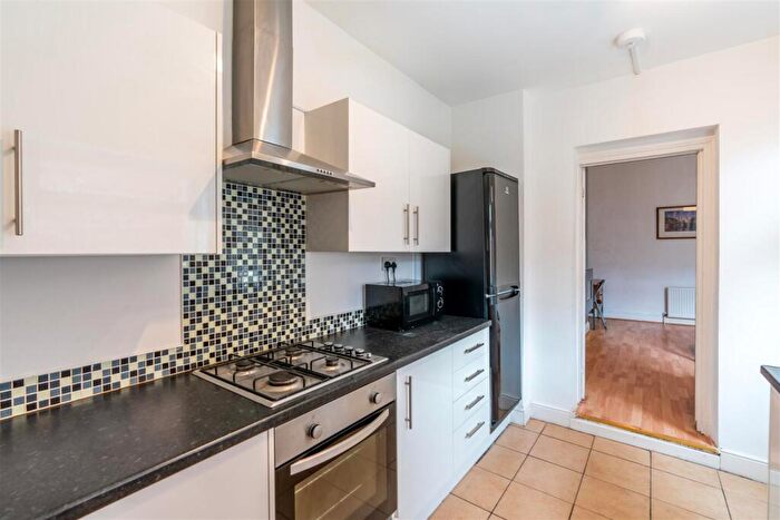 2 Bedroom Flat To Rent In Balmoral Terrace, Heaton, NE6
