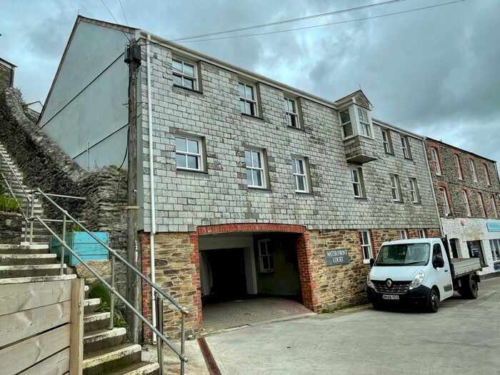 2 Bedroom Apartment For Sale In West Wharf, Mevagissey, St Austell, PL26
