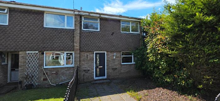 3 Bedroom End Of Terrace House For Sale In Bridgeacre Gardens, Binley, Coventry, CV3