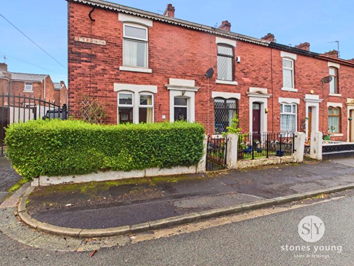 2 Bedroom End Of Terrace House For Sale In York Terrace, Blackburn, BB2