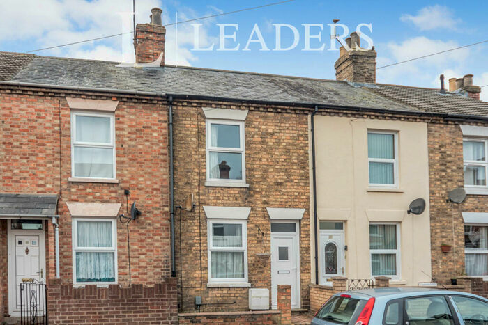 2 Bedroom Terraced House To Rent In Margetts Roads, Bedford, MK42