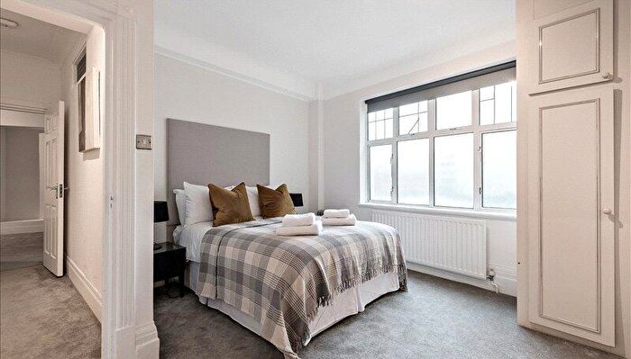 2 Bedroom Property To Rent In Strathmore Court, Park Road, St Johns Wood, NW8