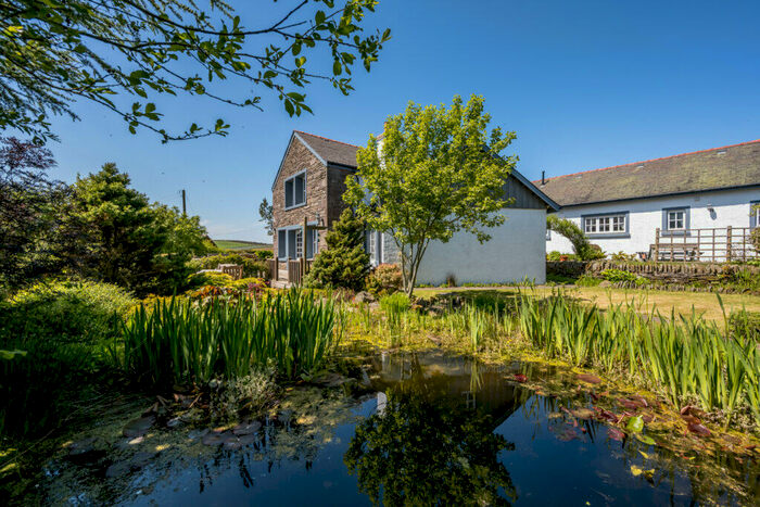 4 Bedroom Detached House For Sale In Achnashie, DD5