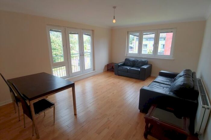 2 Bedroom Flat To Rent In Orrok Lane, Newington, Edinburgh, EH16