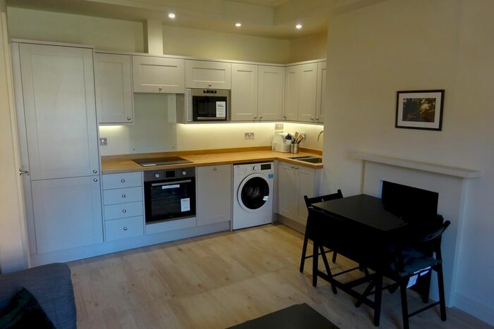 2 Bedroom Flat To Rent In Great George Street, Leeds, West Yorkshire, Uk, LS1