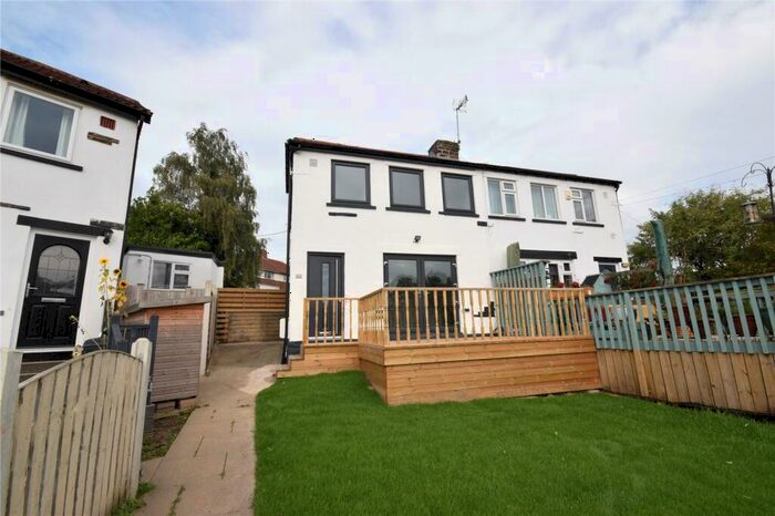 3 Bedroom Semi-Detached House To Rent In Broadway, Horsforth, Leeds, LS18