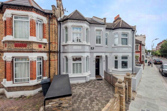 5 Bedroom Property To Rent In Margravine Road, London, W6
