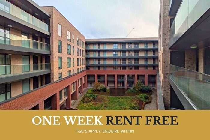 3 Bedroom Flat To Rent In Umber House, Lismore Boulevard, NW9