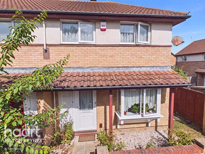 3 Bedroom Semi Detached House For Sale In Cornbury Crescent, Downhead Park, MK15