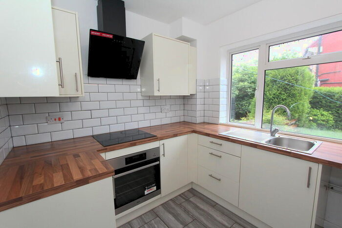 3 Bedroom End Of Terrace House To Rent In Lowedges Road, Sheffield, S8