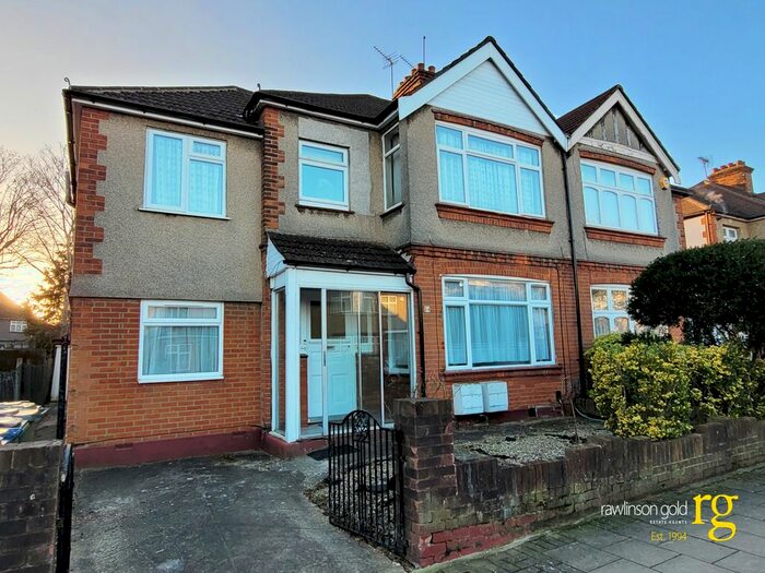 2 Bedroom Flat To Rent In Lowick Road, Harrow-On-The-Hill, Harrow, HA1