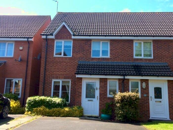 3 Bedroom Semi-Detached House To Rent In Barth Close, NN18