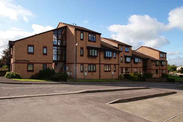 Garage / Parking To Rent In North, Nailsea, North Somerset, BS48