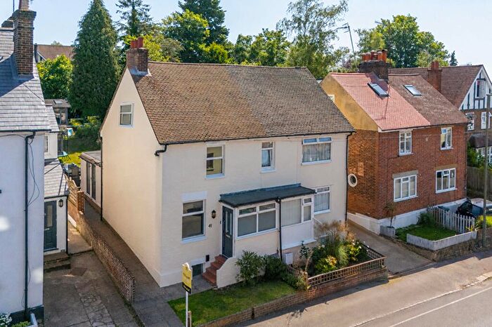 3 Bedroom Semi Detached House For Sale In Somerset Road, Redhill, RH1