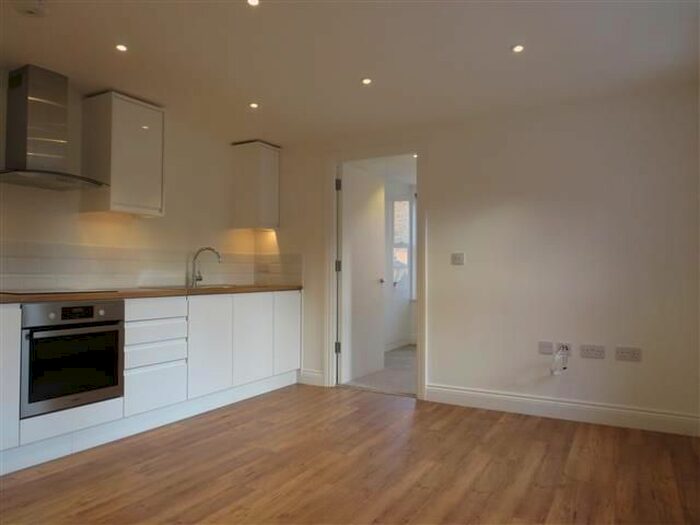 1 Bedroom Flat To Rent In Oxford Road, Aylesbury HP19