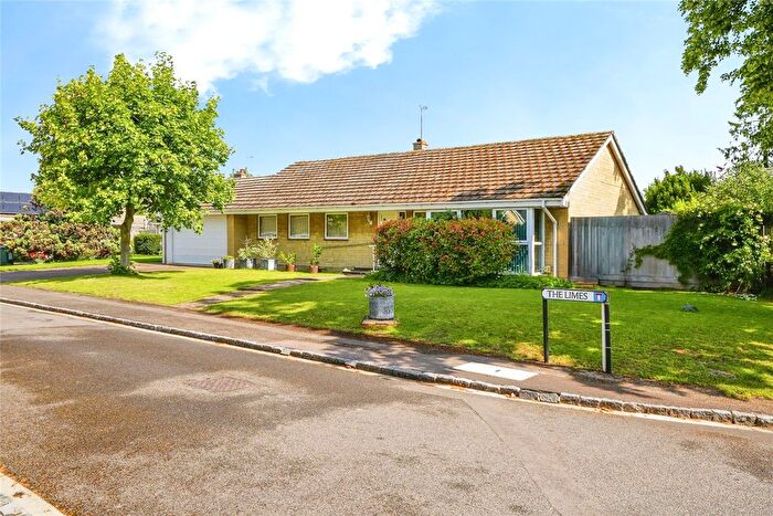 3 Bedroom Bungalow For Sale In The Limes, Stratton Audley, Bicester, Oxfordshire, OX27