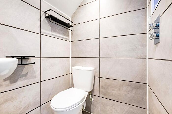 2 Bedroom Semi-Detached House For Sale In Pennsylvania, Cold Ashton, SN14