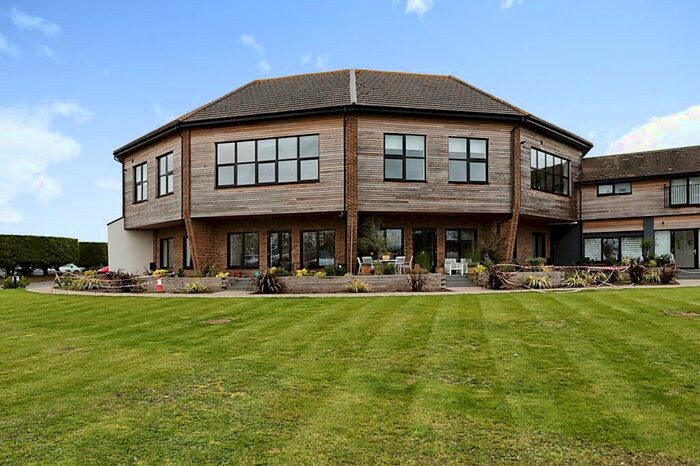 2 Bedroom Flat For Sale In The Round House, Northney Marina, Hayling Island, Hampshire, PO11