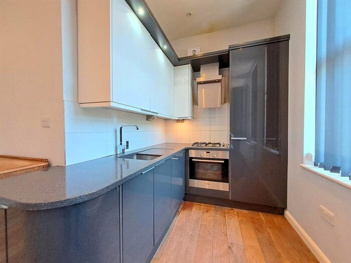 1 Bedroom Flat To Rent In Brockley Road, London, SE4