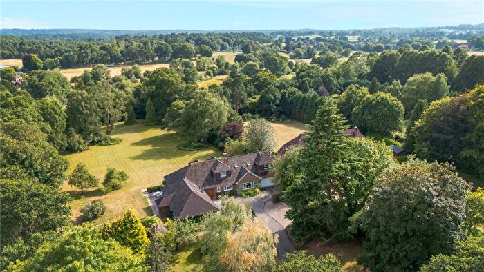 5 Bedroom Detached House For Sale In Wire Cut, Frensham, Farnham, Surrey, GU10