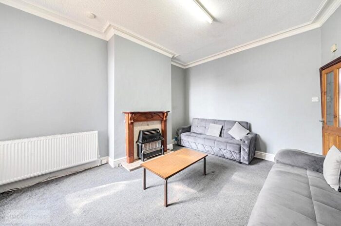 3 Bedroom Terraced House For Sale In Irving Place, Blackburn, Lancashire, BB2