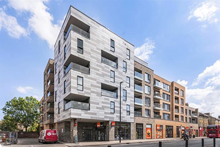 1 Bedroom Flat To Rent In High Street, Sutton, SM1