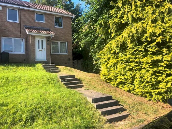 1 Bedroom Town House To Rent In Markenfield Road, Harrogate, HG3