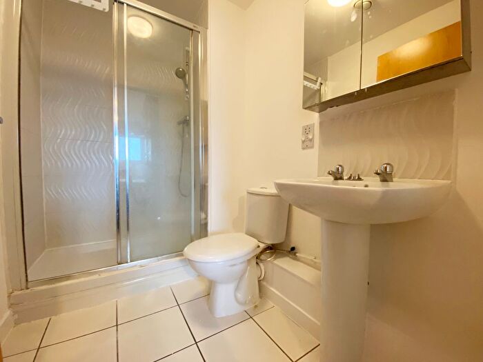 2 Bedroom Flat To Rent In Lewisham High Street, London, SE13