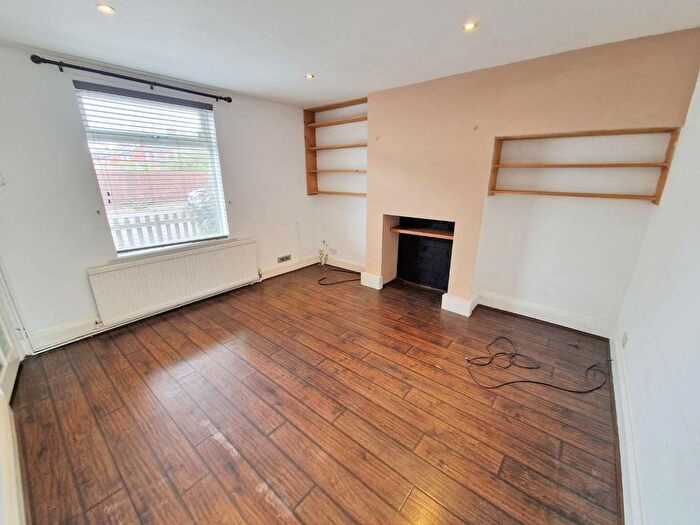 2 Bedroom End Of Terrace House For Sale In Council Street, Lutterworth, LE17