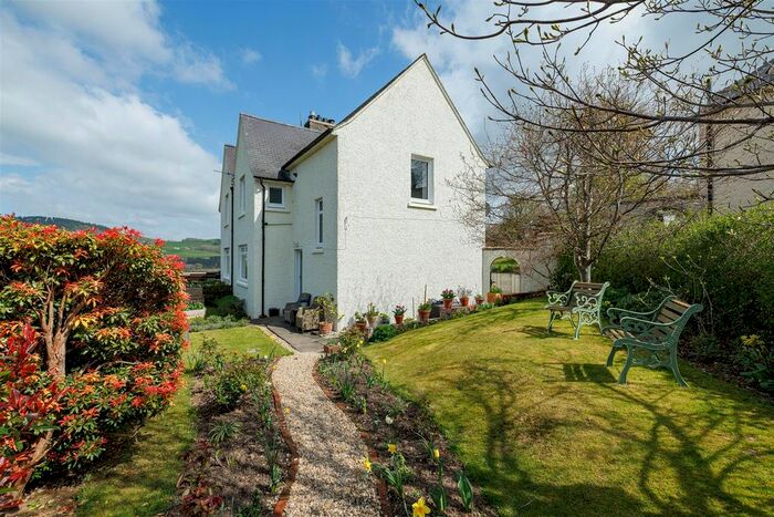 3 Bedroom Semi-Detached House For Sale In Priors Walk, Melrose, TD6