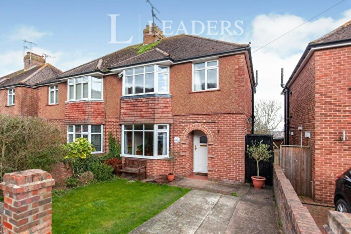 3 Bedroom Semi-Detached House To Rent In Old Town, BN20