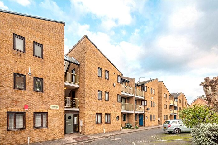 1 Bedroom Flat To Rent In Cleveland Way, London, E1