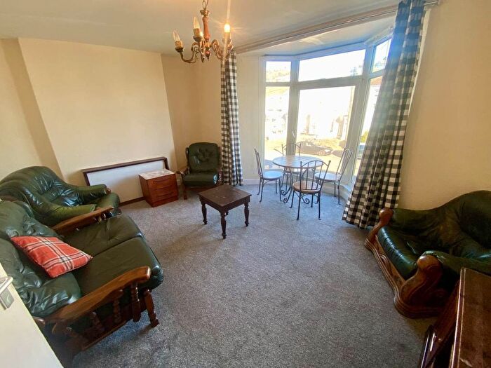 3 Bedroom Flat To Rent In Brunswick Street, City Centre, Swansea, SA1