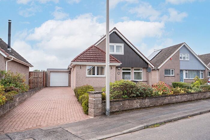 3 Bedroom Detached House For Sale In Halyburton Place, Cupar, KY15