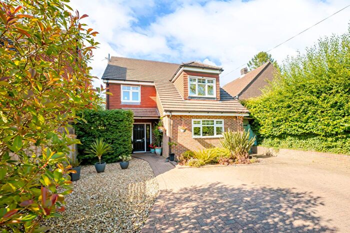 5 Bedroom Detached House For Sale In Sheepsetting Lane, Heathfield, TN21