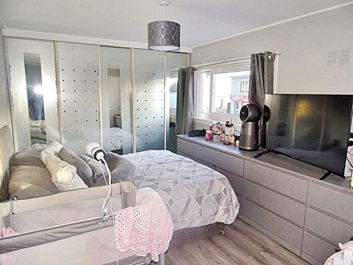 2 Bedroom Terraced House For Sale In Dovecot Road, Tullibody, Alloa, FK10
