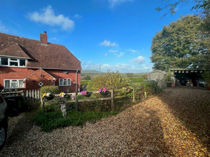 3 Bedroom Semi-Detached House For Sale In Bleax Close, East Orchard, Shaftesbury, SP7