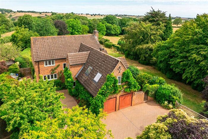 5 Bedroom Detached House For Sale In Farthingstone Road, Litchborough, Towcester, Northamptonshire, NN12