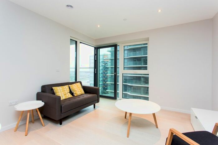 1 Bedroom Flat To Rent In Glasshouse Gardens, Stratford, London, E20