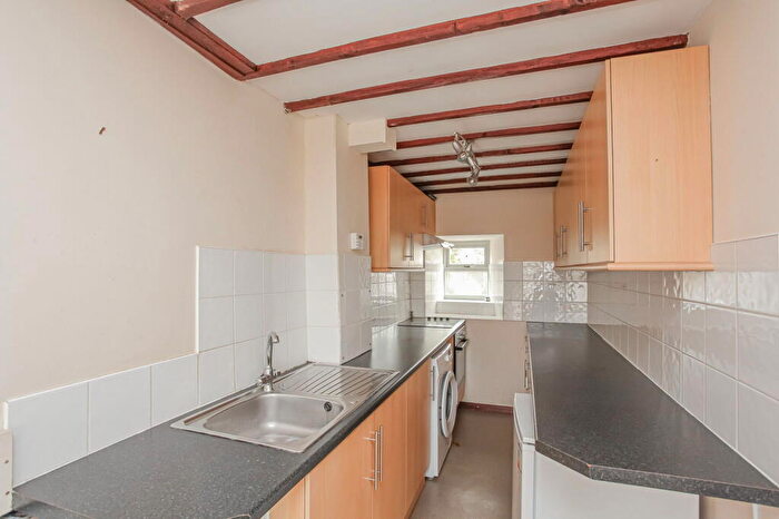 3 Bedroom Cottage For Sale In The Potteries, Barford St Michael, OX15