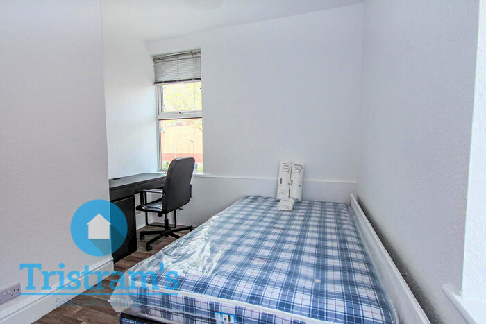 1 Bedroom Apartment To Rent In Room, Castle Boulevard, Lenton, NG7
