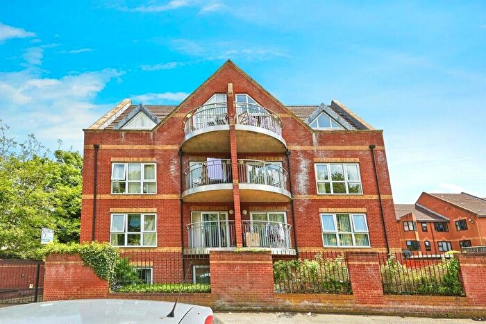 2 Bedroom Flat For Sale In Reginald Street, Derby, Derbyshire, DE23