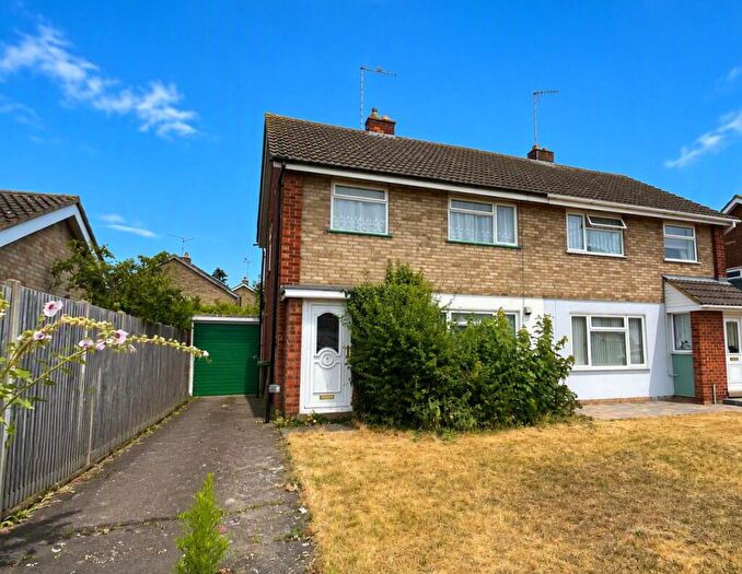 3 Bedroom Semi Detached House For Sale In Meynell Walk: Netherton, PE3