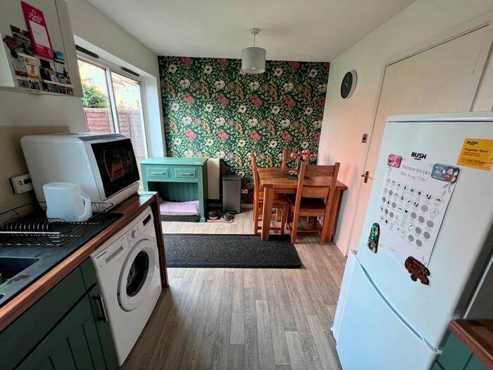 3 Bedroom Terraced House For Sale In Two Oaks Avenue, Burntwood, WS7