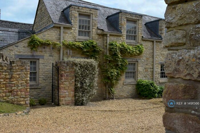 2 Bedroom Semi-Detached House To Rent In Sycamore Grove Estate, Oundle, PE8