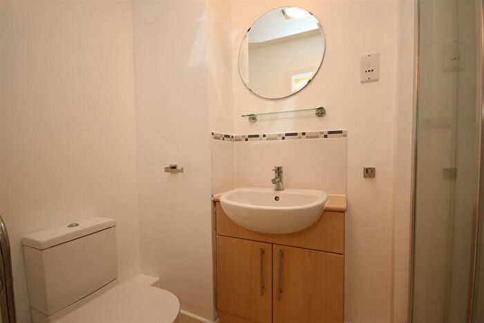 2 Bedroom Apartment To Rent In Critchley Avenue, West Dartford, DA1