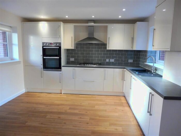 3 Bedroom Property To Rent In Avenue Road, Southampton, SO14