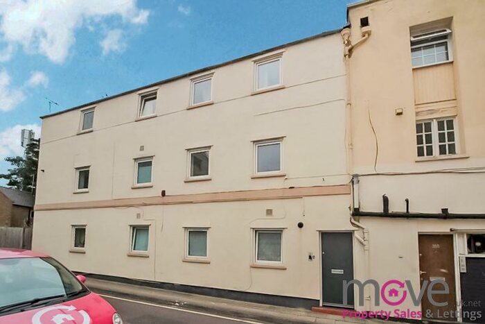 2 Bedroom Apartment To Rent In King Street, Cheltenham, GL50